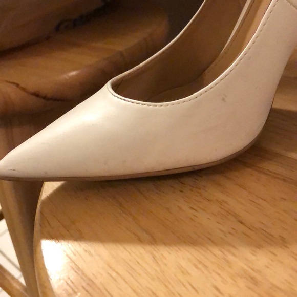 Express 4” Pumps - Picture 4 of 6